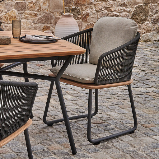 A8 Dining Chair