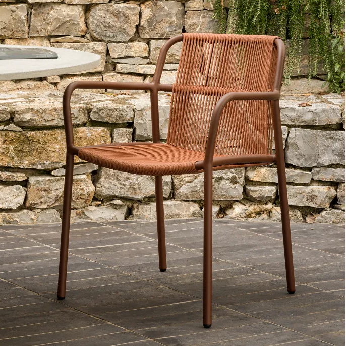 A6 Dining Chair